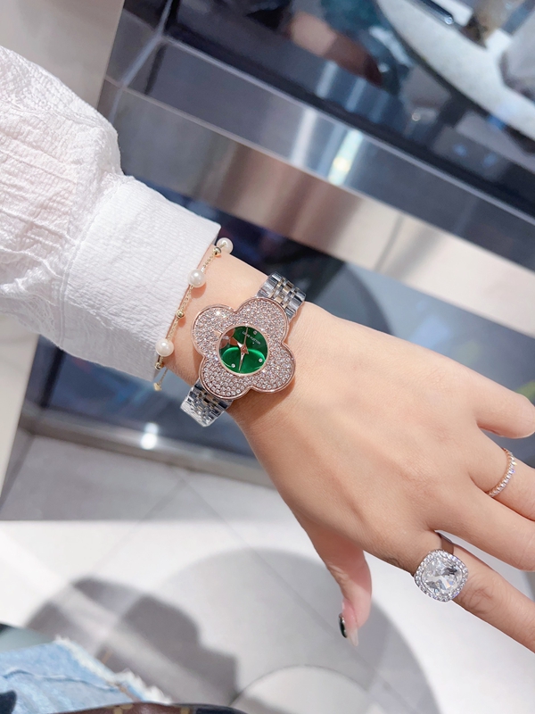 ブランド時計内部構造